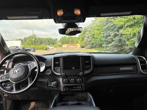 Used 2020 RAM 1500 Big Horn AWD/4WD image 6