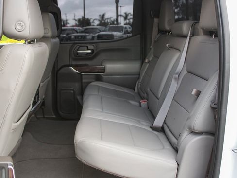 Used 2019 GMC Sierra 1500 SLT image 34