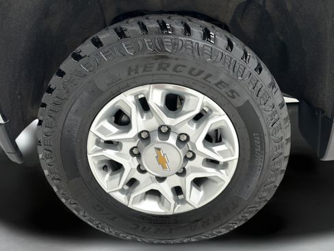 Used 2021 Chevrolet Silverado 3500 LT w/ All Star Edition AWD/4WD image 9
