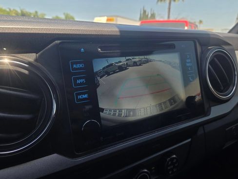 Used 2019 Toyota Tacoma TRD Sport w/ Technology Package RWD image 22