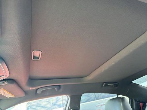 Used 2018 Dodge Charger SRT Hellcat w/ Harman/Kardon Audio Group image 14