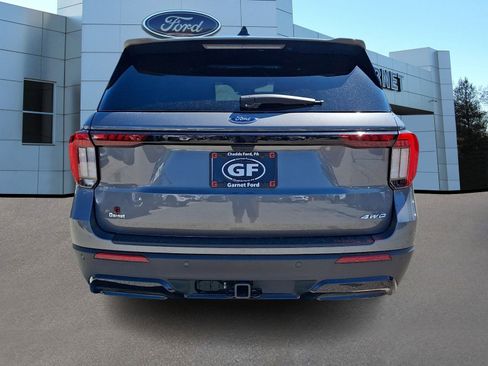 Certified 2025 Ford Explorer ST-Line w/ Premium Package AWD/4WD image 7
