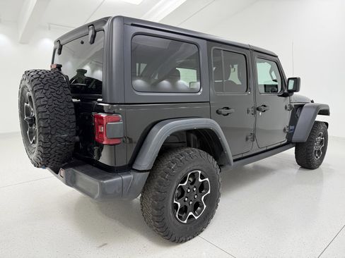 Used 2021 Jeep Wrangler Unlimited Rubicon 4xe w/ Dual Top Group image 8