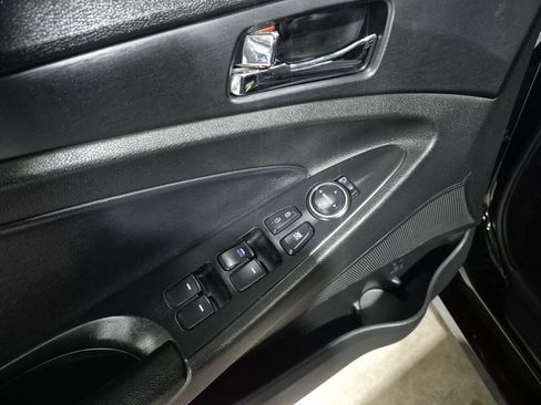 Used 2011 Hyundai Sonata SE FWD image 21