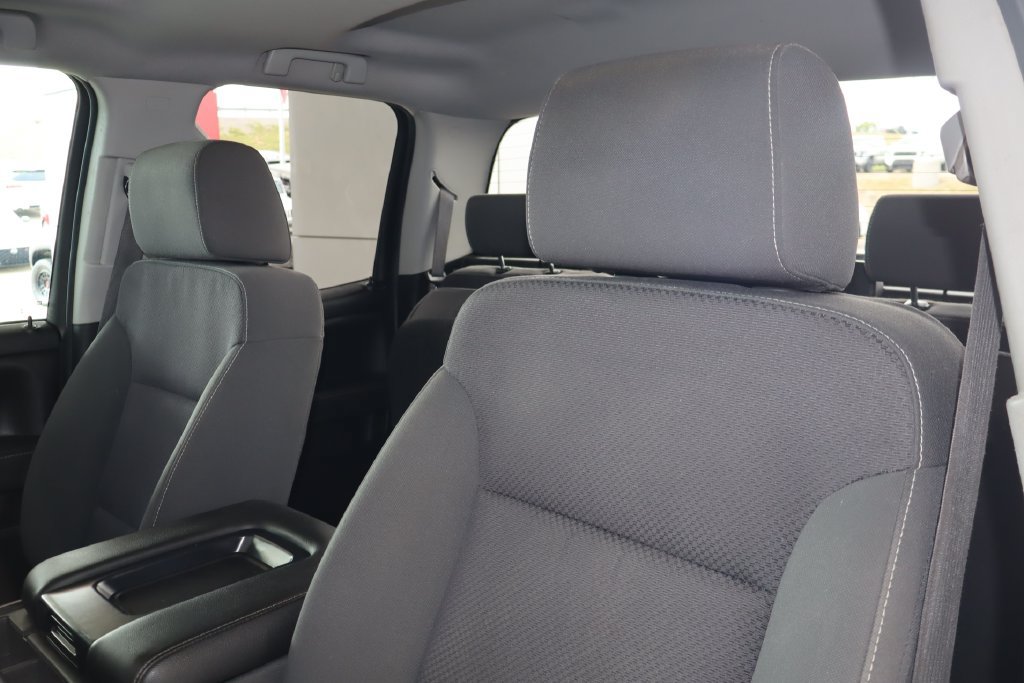 Used 2018 Chevrolet Silverado 1500 LT w/ All Star Edition AWD/4WD image 15