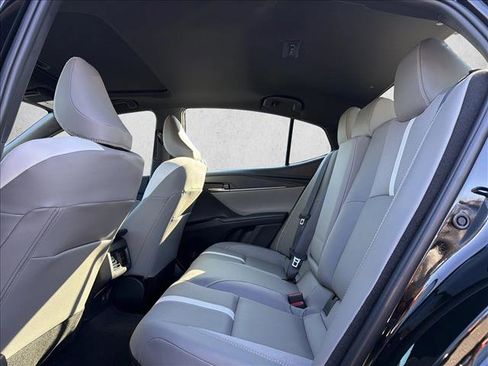 New 2026 Toyota Camry SE image 19