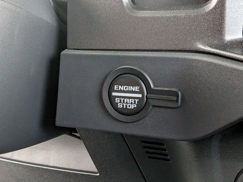 New 2025 Ford Bronco Badlands image 37