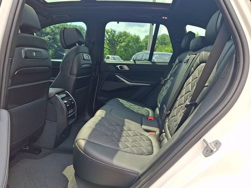 Used 2025 BMW X5 M60i w/ Executive Package AWD/4WD image 10