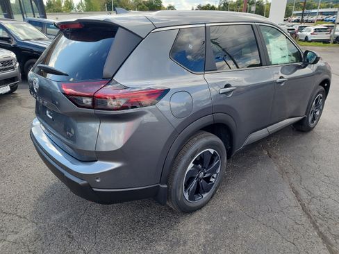 New 2026 Nissan Rogue SV w/ SV Premium Package image 8