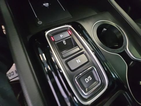 Used 2025 Honda Pilot Black Edition image 18