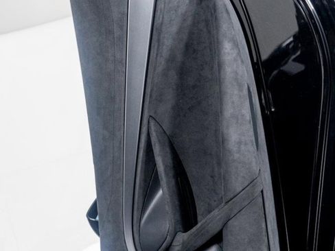 Used 2024 McLaren 750S Spider image 38