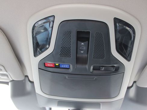 Used 2024 Subaru Outback Limited image 35