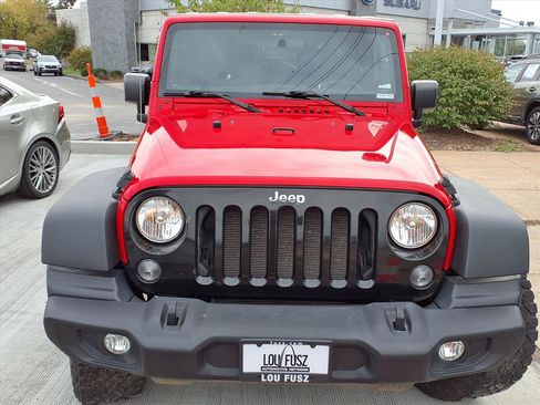 Used 2017 Jeep Wrangler Sport image 17
