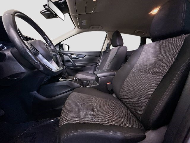 Used 2021 Nissan Rogue Sport SV AWD/4WD image 21