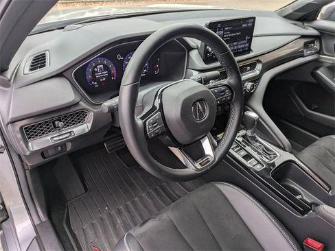 Certified 2025 Acura Integra A-Spec image 11