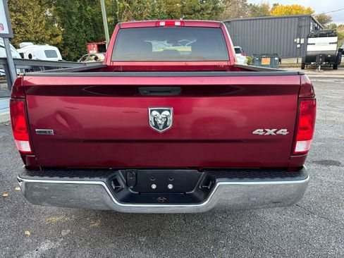 Used 2021 RAM 1500 Classic SLT AWD/4WD image 4