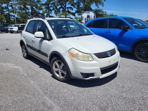 Used 2007 Suzuki SX4 AWD Hatchback image 3