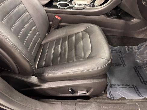 Used 2013 Ford Fusion SE image 27