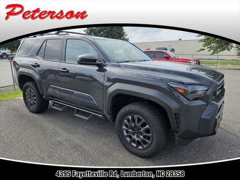 Certified 2025 Toyota 4Runner SR5 AWD/4WD image 1
