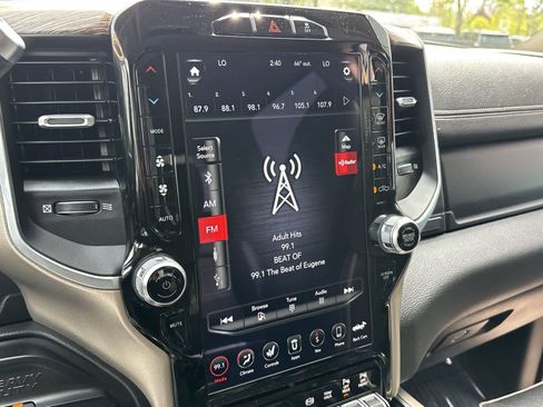 Used 2020 RAM 3500 Laramie AWD/4WD image 18