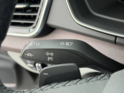 Used 2021 Audi Q5 e Prestige w/ Prestige Package AWD/4WD image 37