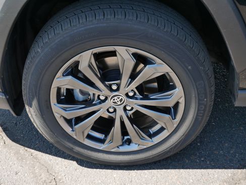 Certified 2023 Toyota RAV4 XLE Premium AWD/4WD image 15