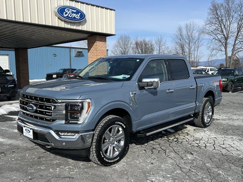 Used 2023 Ford F150 Lariat w/ Equipment Group 502A High image 3
