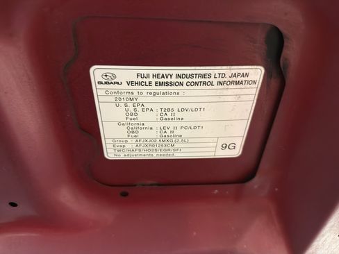 Used 2010 Subaru Forester 2.5X Premium w/ Popular Equipment Group 1A AWD/4WD image 32