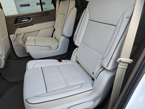 New 2026 GMC Yukon Denali AWD/4WD image 28