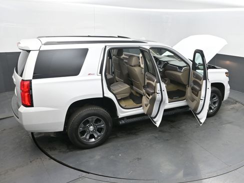 Used 2018 Chevrolet Tahoe LT image 44