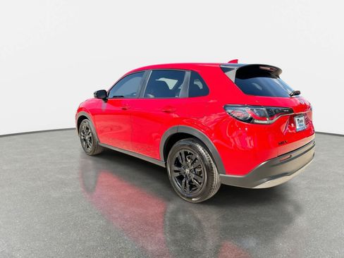 Certified 2026 Honda HR-V Sport image 6