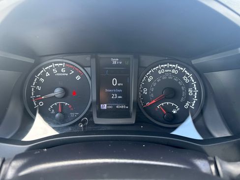 Used 2023 Toyota Tacoma SR AWD/4WD image 18