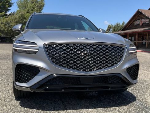 Used 2024 Genesis GV70 2.5T w/ Sport Prestige Package AWD/4WD image 54