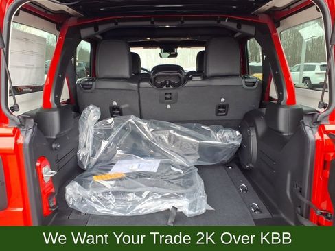 New 2026 Jeep Wrangler Unlimited Rubicon 392 image 9