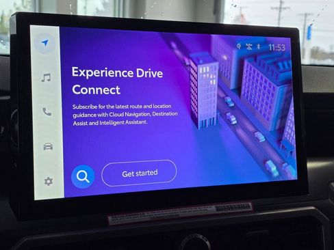 Used 2024 Toyota Tacoma TRD Off-Road w/ TRD Off Road Premium Package image 28