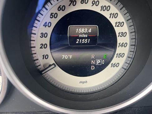 Used 2016 Mercedes-Benz E 350 Sedan image 5