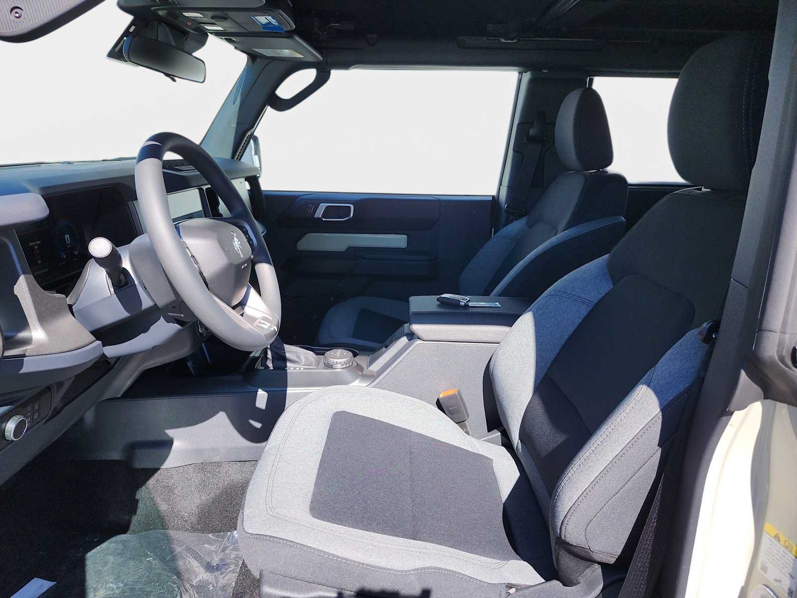 New 2026 Ford Bronco 2-Door w/ Sasquatch Package AWD/4WD image 11