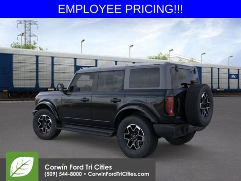 New 2026 Ford Bronco Outer Banks AWD/4WD image 5