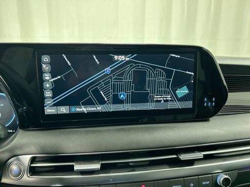 Used 2024 Hyundai Palisade Calligraphy AWD/4WD image 16