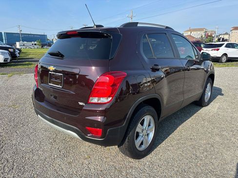 Used 2022 Chevrolet Trax LT w/ Driver Confidence Package AWD/4WD image 5