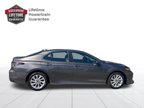 Used 2024 Toyota Camry LE FWD image 6