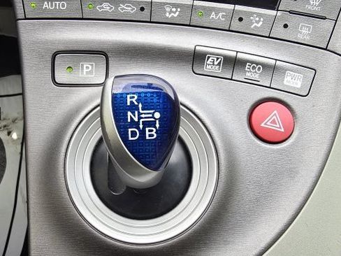 Used 2012 Toyota Prius Three FWD image 26