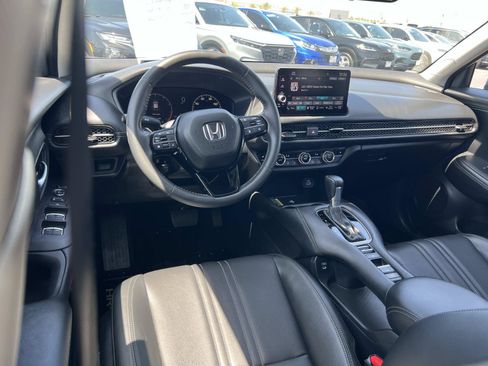 Used 2024 Honda HR-V EX-L image 7