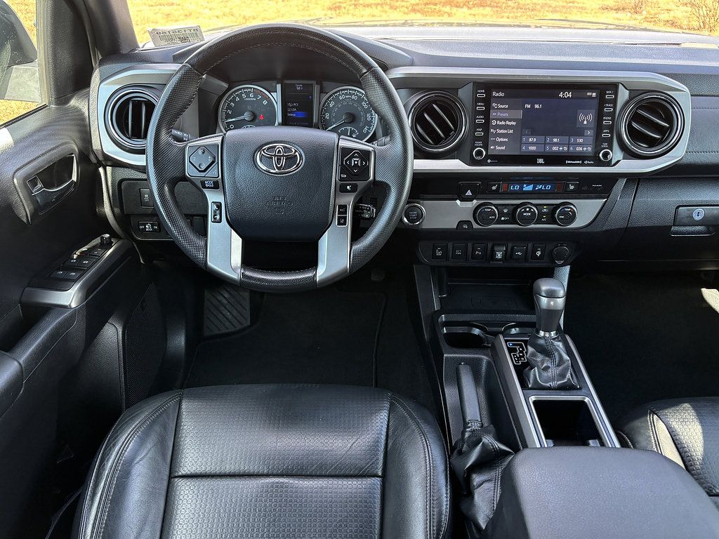 Used 2020 Toyota Tacoma Limited RWD image 12