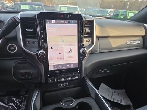 New 2025 RAM 2500 Big Horn image 12