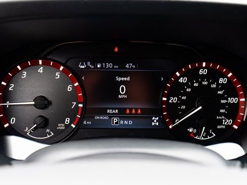 New 2026 Nissan Frontier PRO-4X w/ Pro-4x Convenience Package image 14