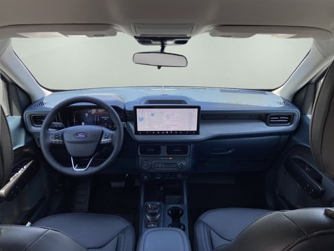 New 2025 Ford Maverick Lariat w/ Black Appearance Package image 7