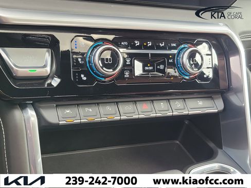 Used 2022 GMC Sierra 1500 Denali Ultimate AWD/4WD image 27