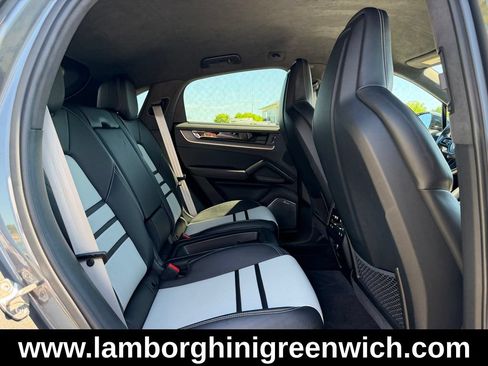 Used 2024 Porsche Cayenne Turbo GT AWD/4WD image 48