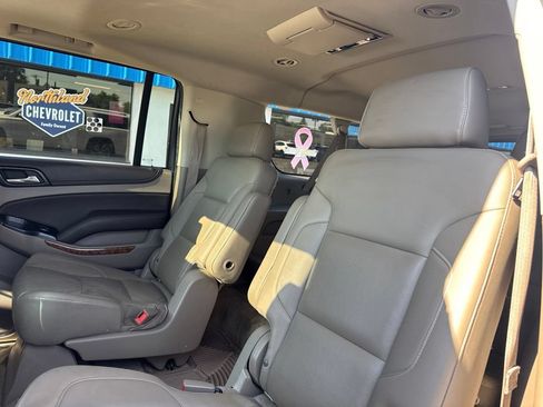 Used 2015 Chevrolet Suburban LTZ AWD/4WD image 36